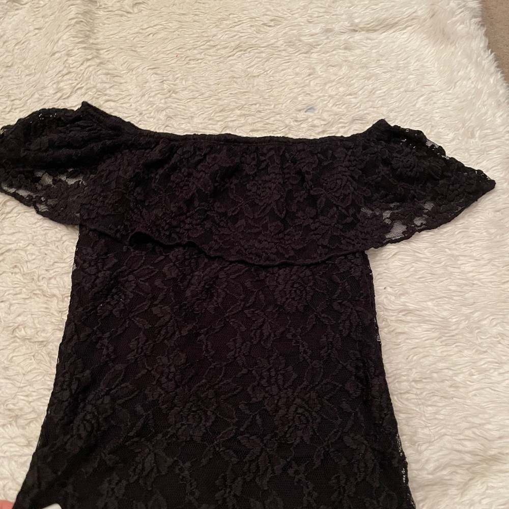 Black off the shoulder lace shirt